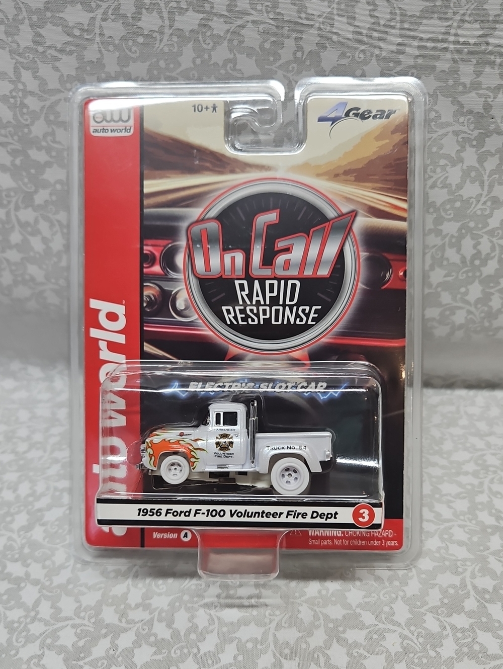 Autoworld 1956 Ford F-100 Volunteer Fire Dept 4 gear Slot Car On Call iwheels